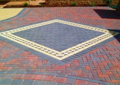 Block paving with diamond pattern