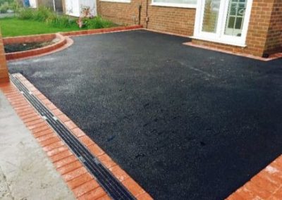 Tarmac driveway black